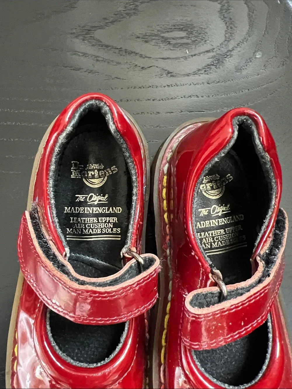 Dr. Martens Mary Jean Kids Glossy Red Mary Jane Shoes with Rainbow Welt sz 10